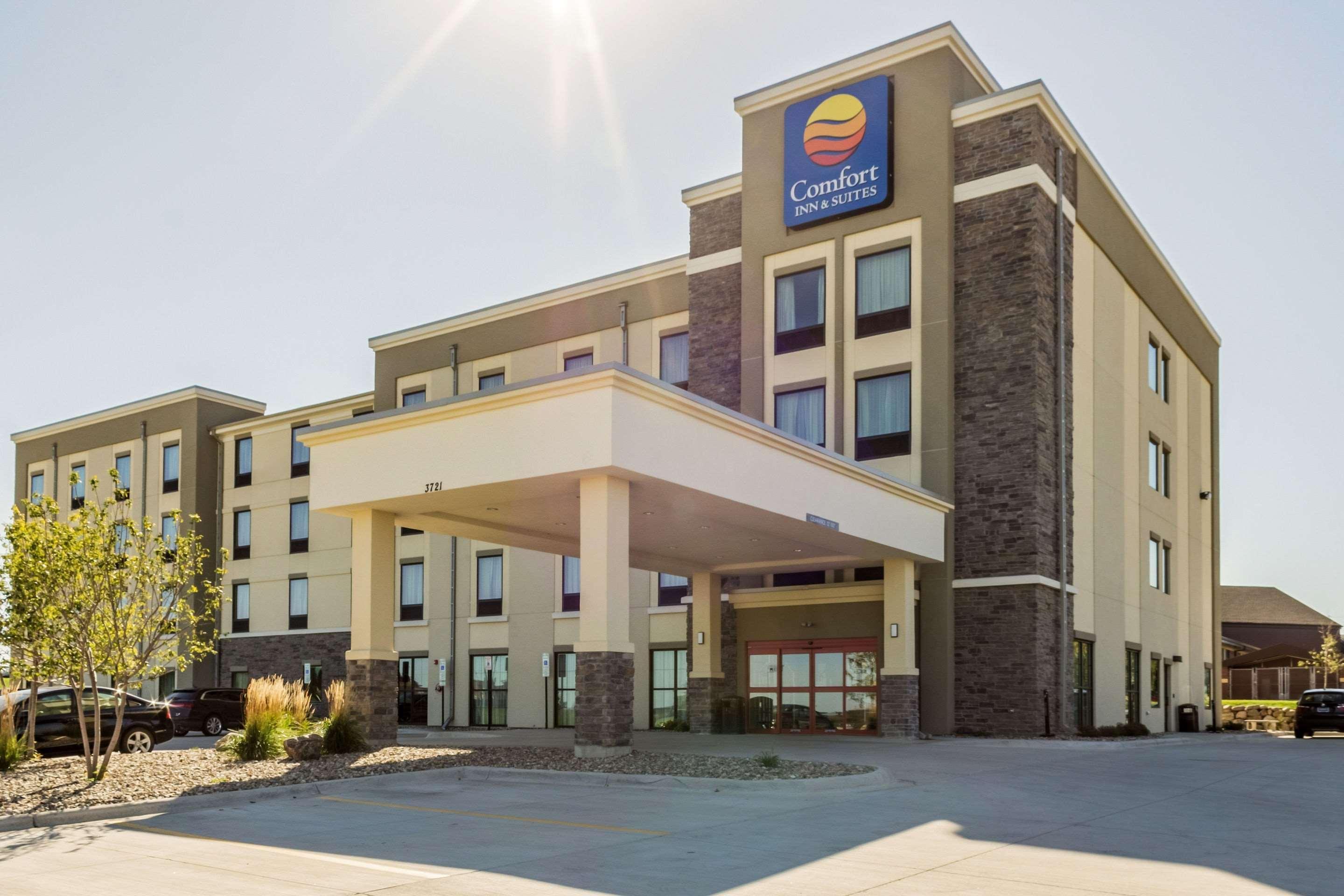 Comfort Inn & Suites Avera Southwest Sioux Falls Exterior foto