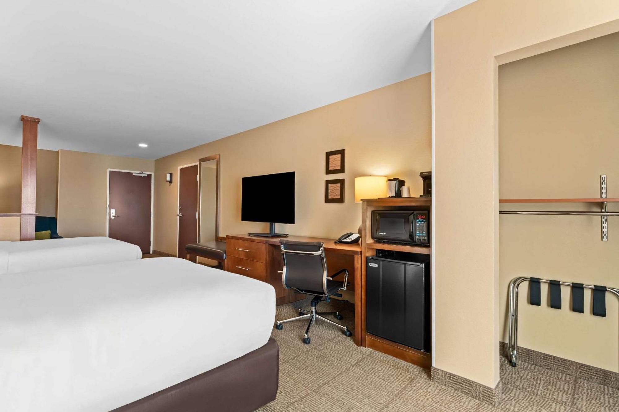 Comfort Inn & Suites Avera Southwest Sioux Falls Exterior foto